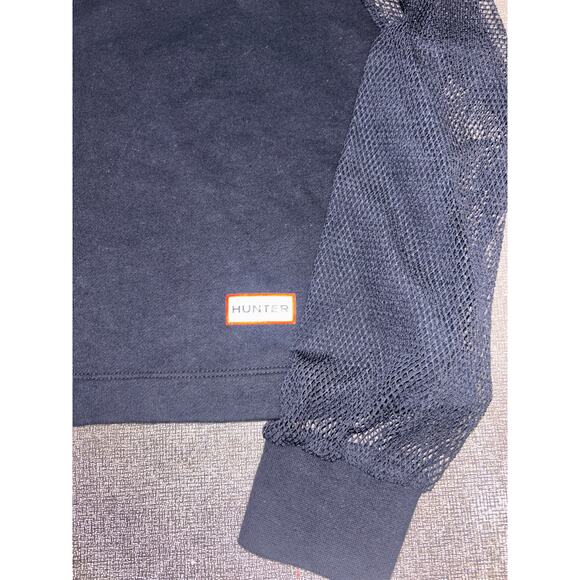 Hunter x Target women’s black long sleeve sweatshirt with mesh sleeves (small) - Picture 3 of 8